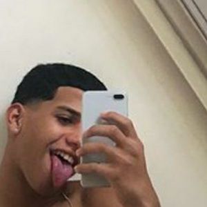 Meet your Posher, Abril